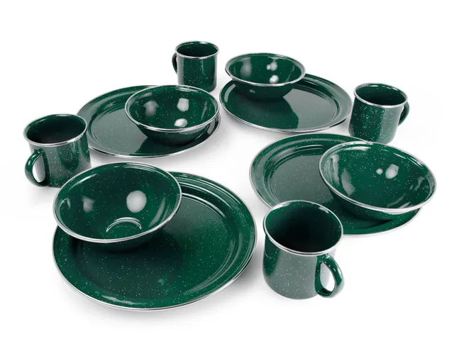 GSI Outdoors Pioneer set masa emailata 12 piese 4 pers
