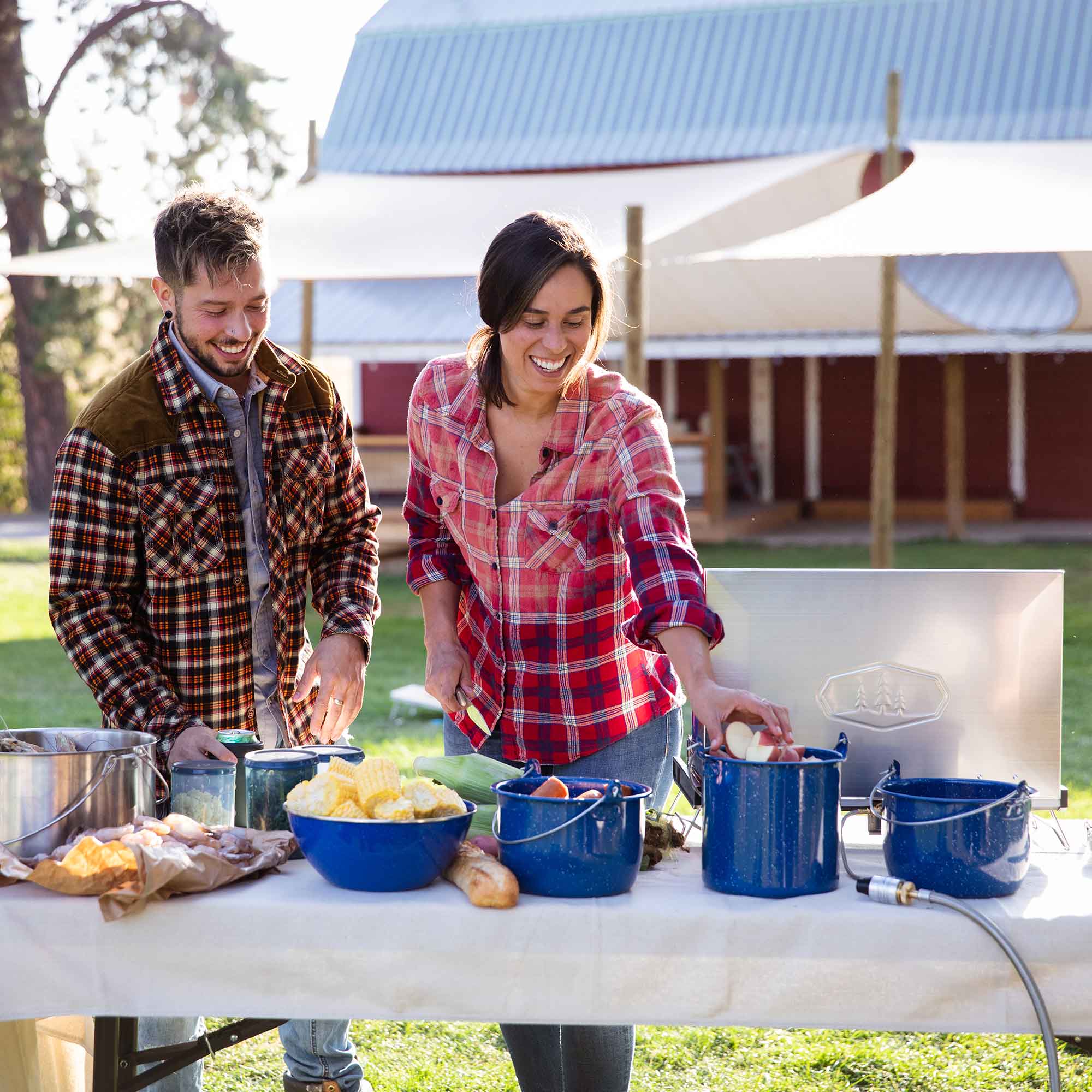 GSI Outdoors Enamelware oală emailată 1,6 l cu capac