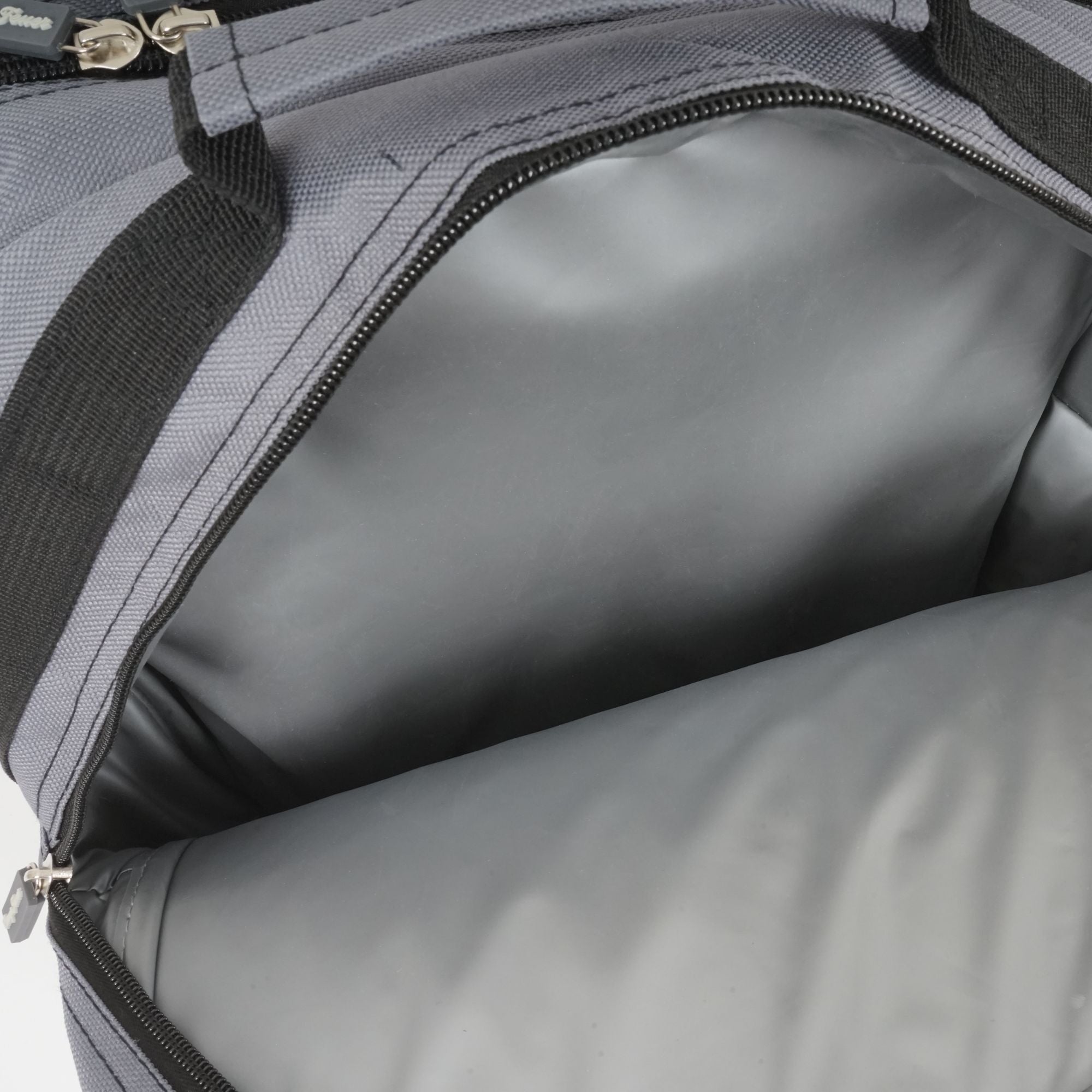 CampFeuer rucsac picnic gri 31 piese 4 persoane cu racire