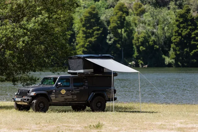 James Baroud Frontier Awning marchiza laterala
