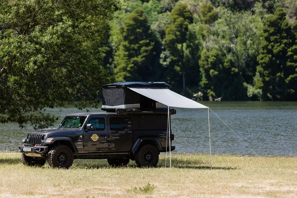 James Baroud Frontier Awning marchiza laterala