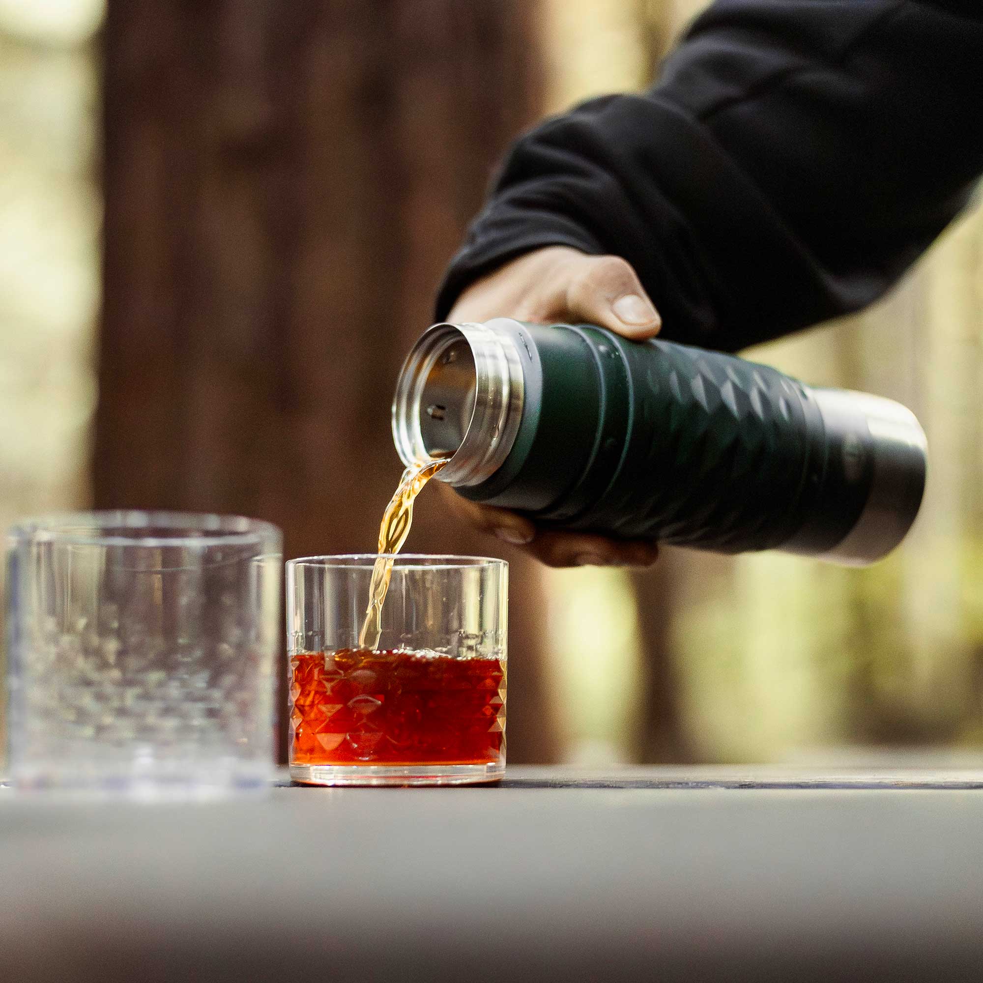 GSI Outdoors set cocktail izolat camping 500 ml cu geantă