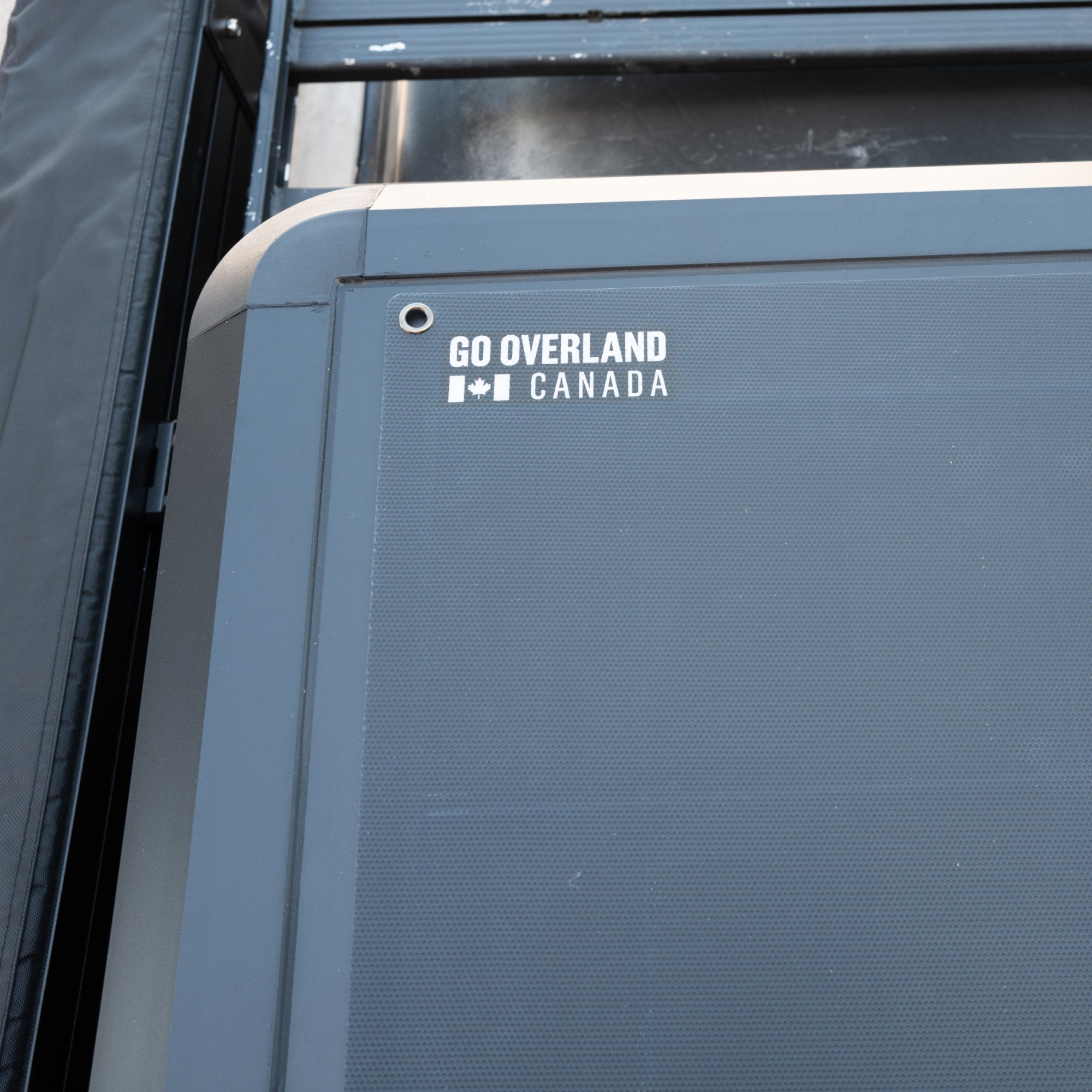 GO OVERLAND panou solar flexibil 240W full black
