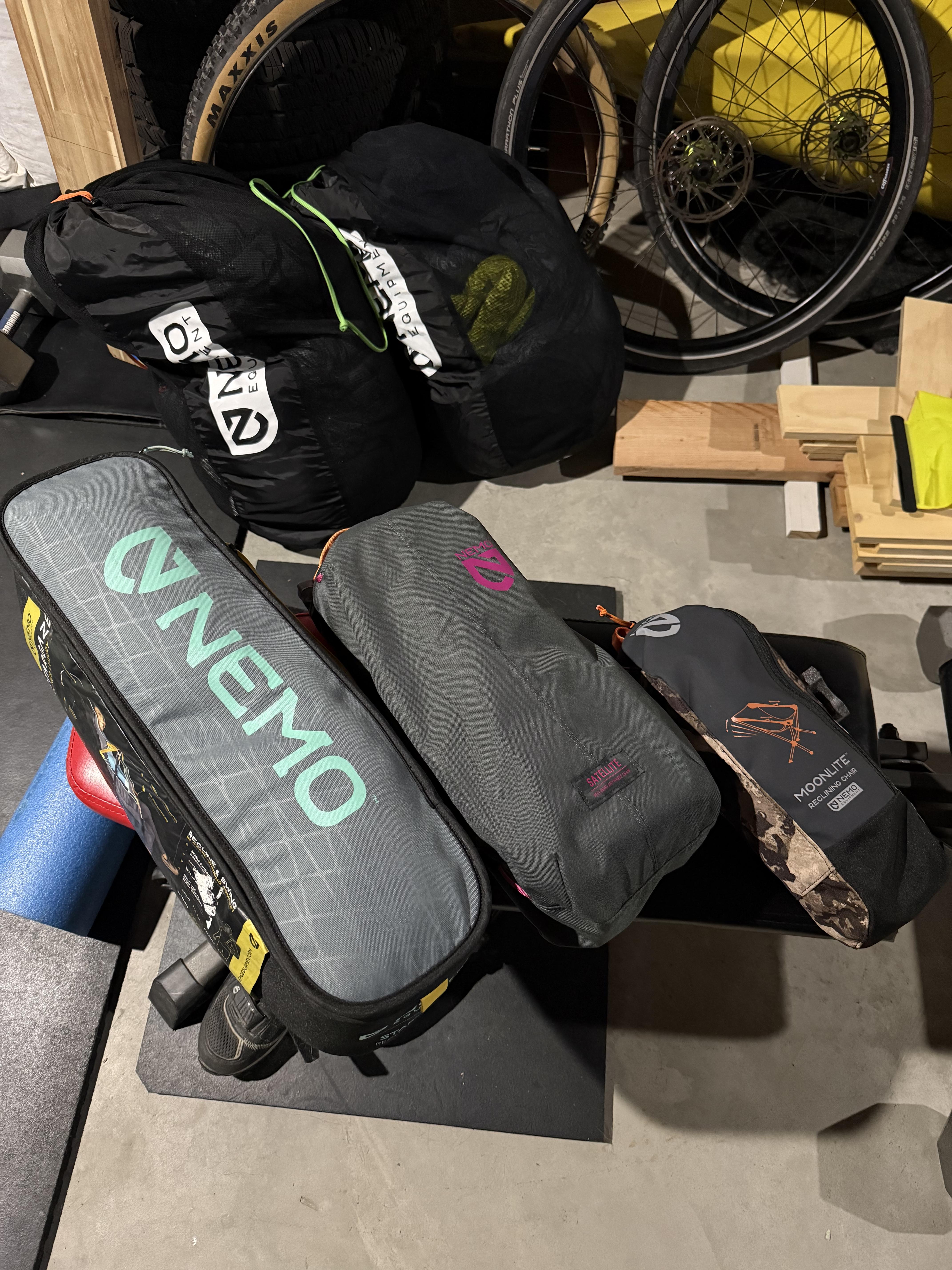 Nemo Satellite scaun camping reclinabil gri Quicksilver