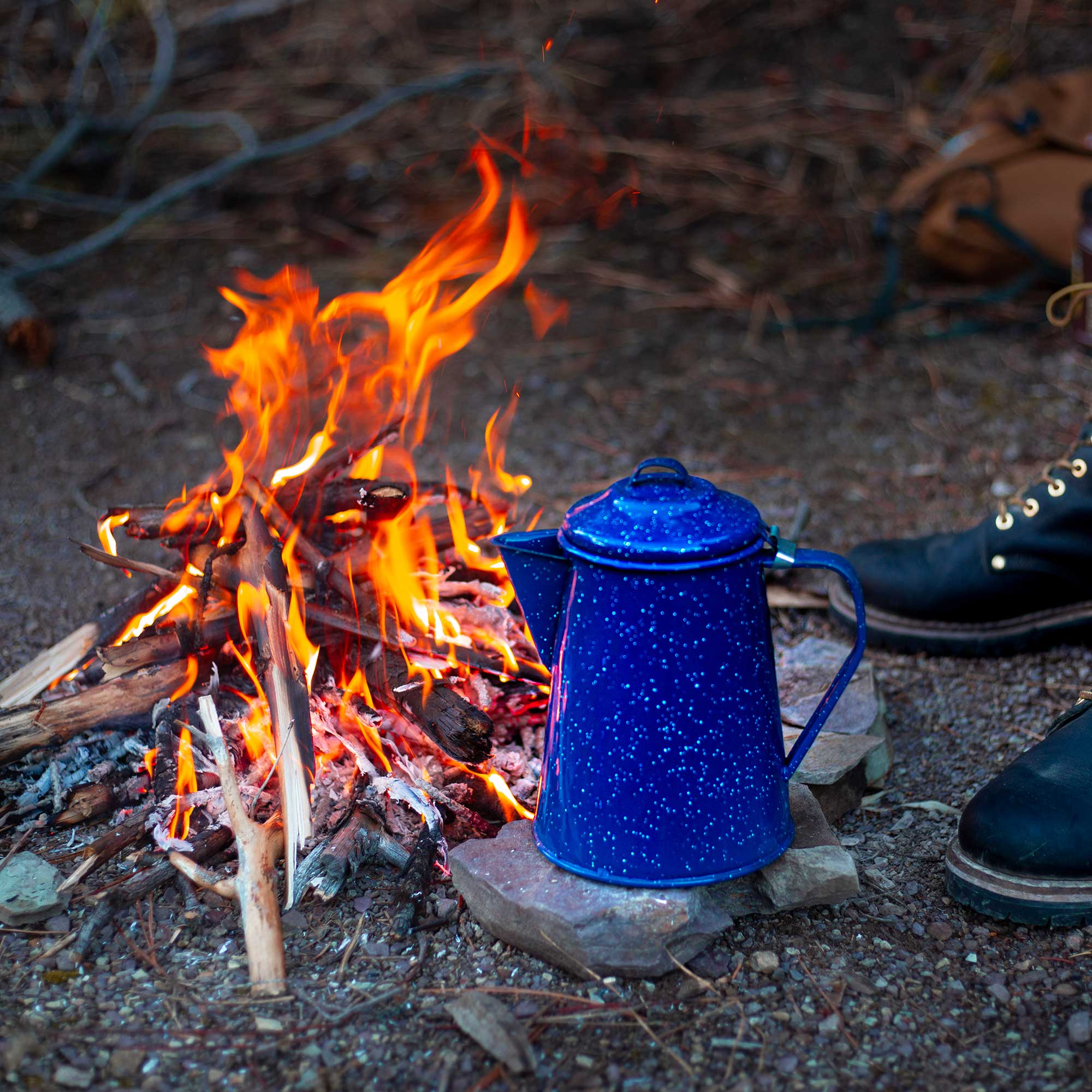GSI Outdoors Enamelware Coffee Pot ceainic 8 cani emailat