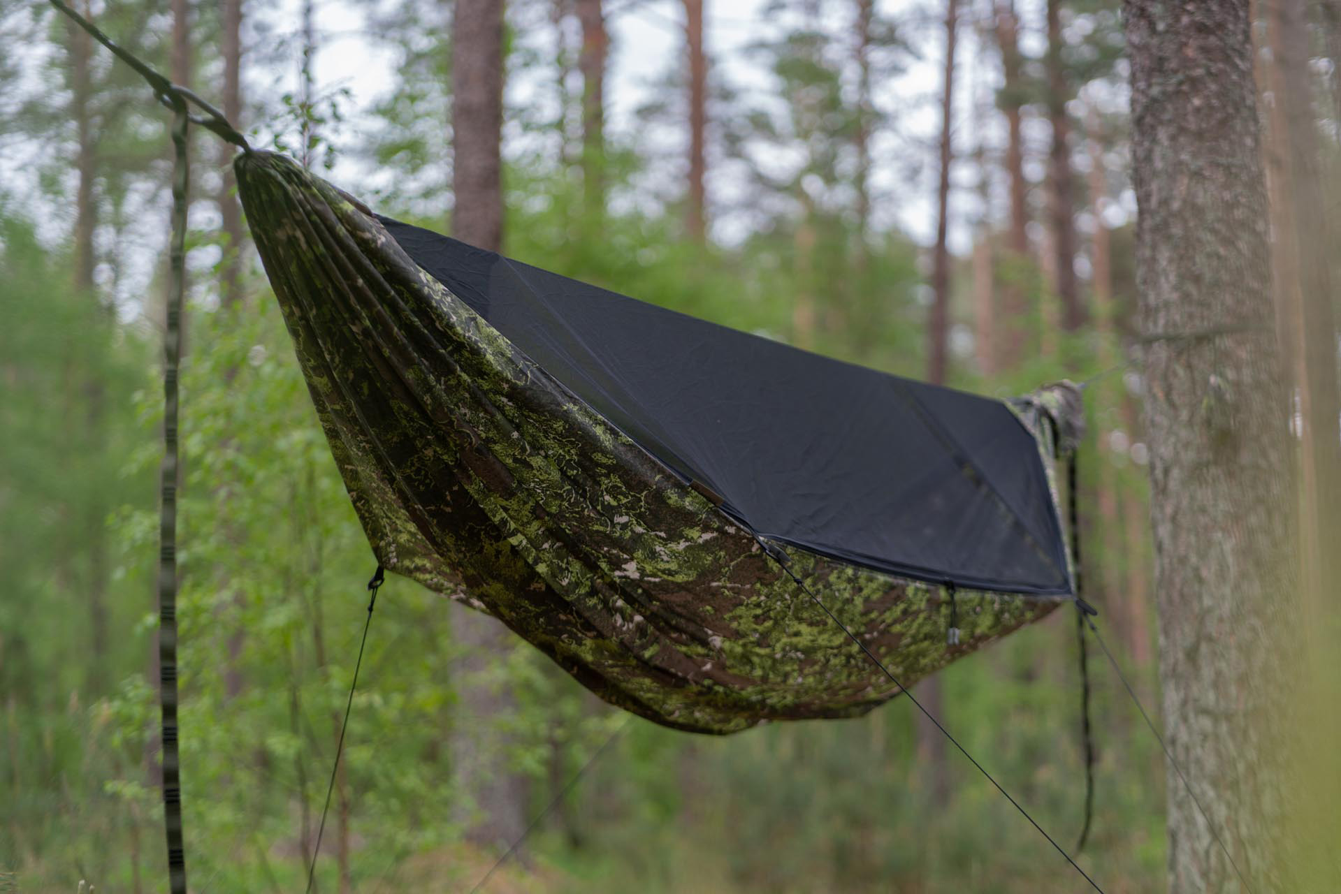 Lesovik Draka Farba F1 Frondlair hamac camuflaj cu plasa